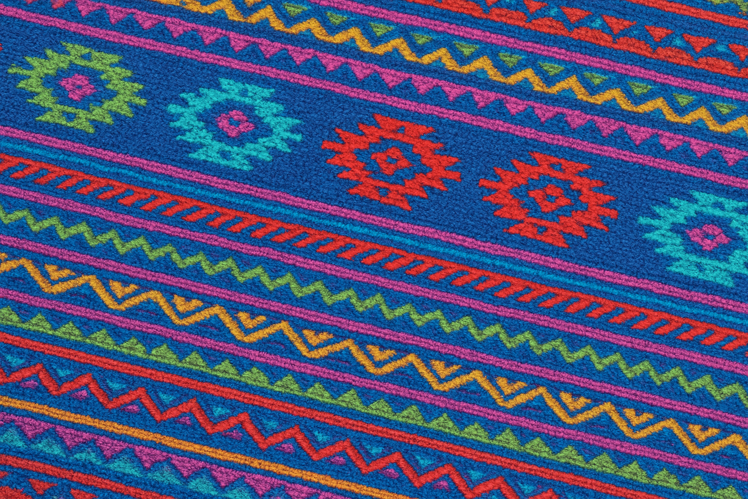 Tela alpujarreña con rayas de colores tradicionales, ideal para disfraces y trajes regionales